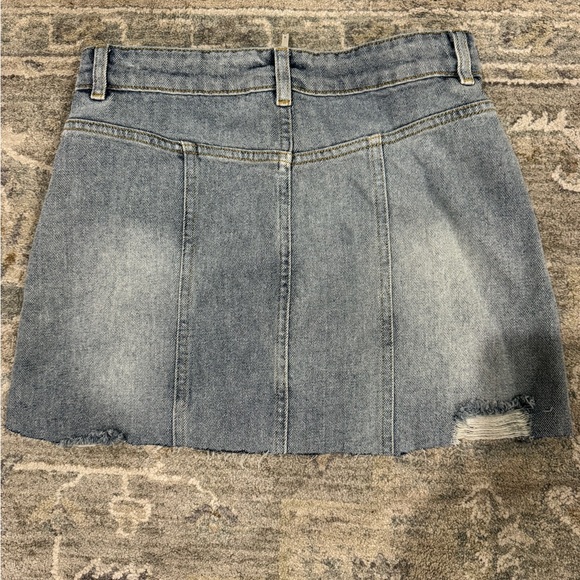 Free People sz 4 Blue Distressed Mini Skirt - Picture 3 of 4